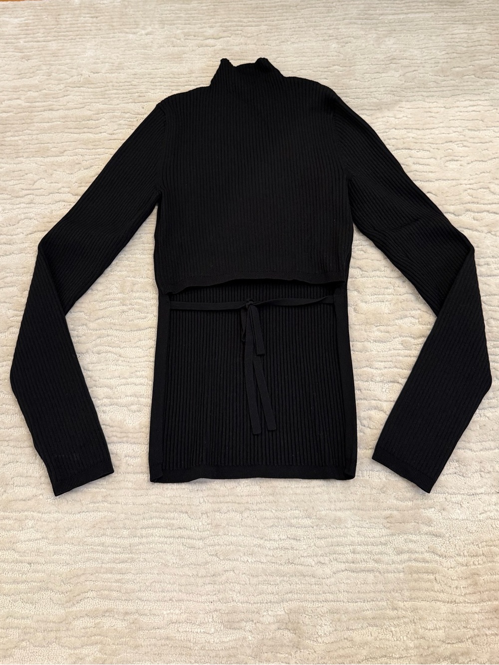 Aritzia babaton sculpt knit tie back long sleeve top